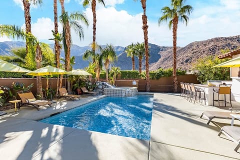 Private pool vacation rental vista las palmas