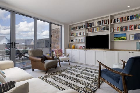 The Copper Sitting Room - StayCotswold