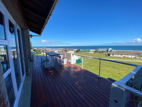 House, 3 Bedrooms, Accessible, Private Pool | Balcony