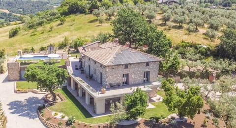 Building Exterior, Pool, Spring, Summer, Wellness