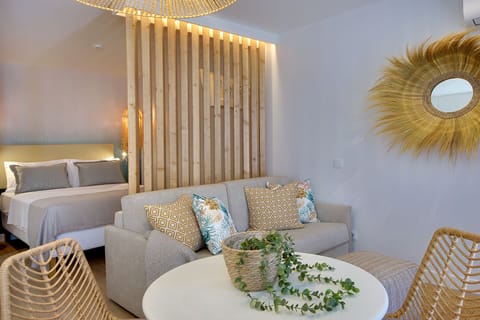 Studio | Interior