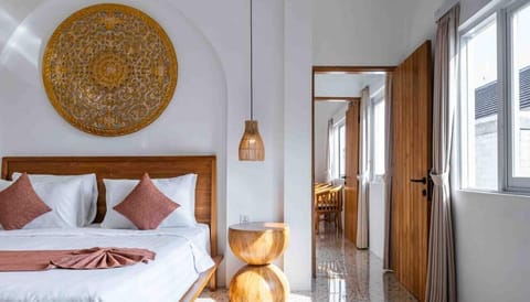 In-room safe, desk, iron/ironing board, free WiFi