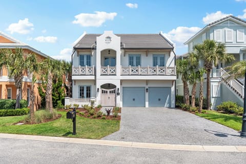 Welcome to 24 Cinnamon Beach Place private pool home in Cinnamon Beach!