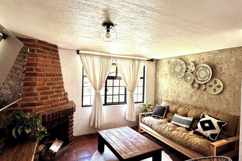 En el sitio,Area de estar,Área para café / té,Área y comodidades,Detalle decorativo,Sala de Estar,TV y multimedia,Ubicación,Vista (de la propiedad / habitación)