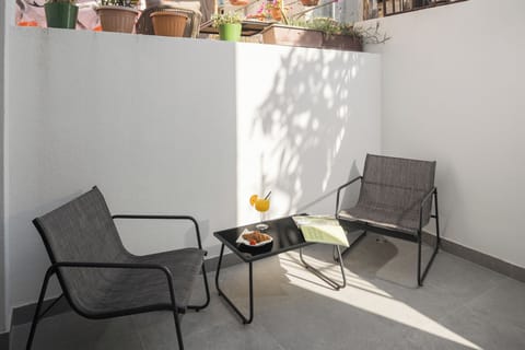 Superior Twin Room | Terrace/patio