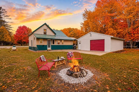 Stunning Fall Colors, s'mores, a blanket and cozy fire? Yes please!
