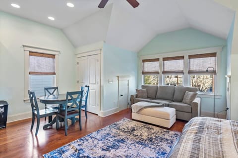 Welcome to the Aweseome Studio! Open layout with queen bed, hardwood floors, and dining area — light, airy, and all yours