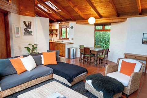 Lounge, Dining and kitchen