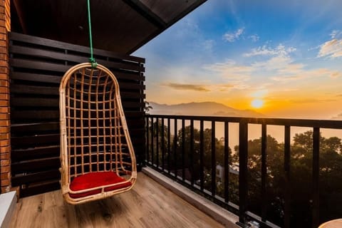 Deluxe Double Room, Balcony, Mountain View | Property grounds