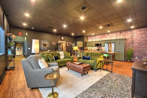 Open Concept Living Room & Kitchen