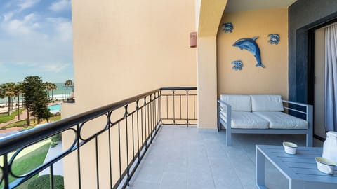 Furnished balcony