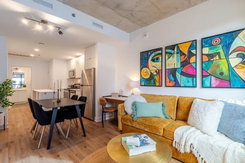 1445Clark-304-18