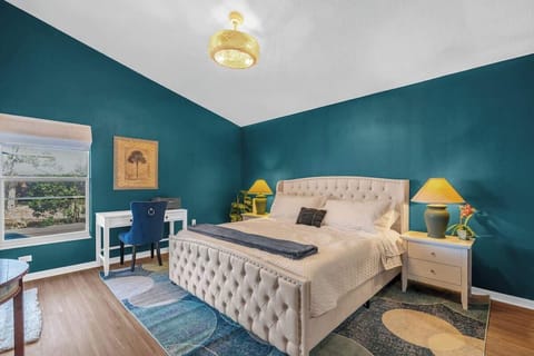 Retreat to the royal suite featuring a 14” King ZINUS memory foam mattress for cloud-like comfort. Four plush memory foam pillows, elegant décor, and spa-style vibes make this the perfect place to unwind after a magical day.