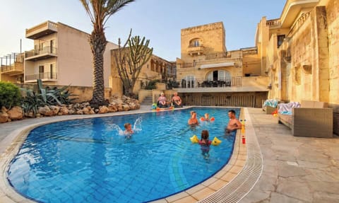 Swimming Pool - Family Friendly with Plenty of Space
