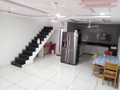 Luxury Double Room, Garden View | Interior