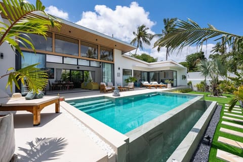 Private pool perfect for families and groups to swim and play together all day long.
