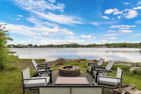 Welcome to Edgewater Cottage—where a stunning backyard oasis awaits you!