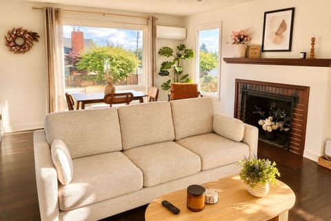 Main floor living room