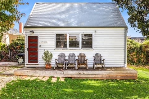 Outdoor Area/Entry