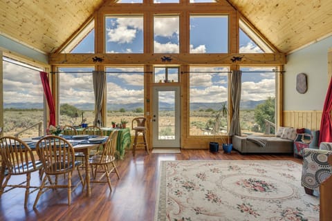 San Luis Vacation Rental | Studio | 1BA | 1,365 Sq Ft