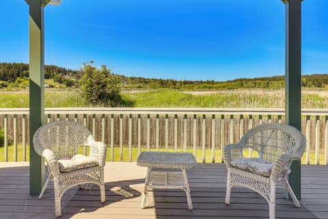 Freeland Vacation Rental | 3BR | 2.5BA | 1,500 Sq Ft