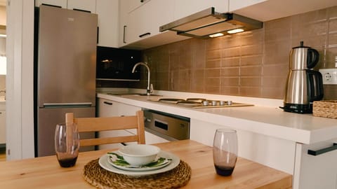 Apartment, 1 Bedroom, Garden View | Private kitchen | Full-size fridge, microwave, oven, dishwasher
