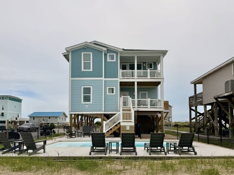 Back of house
8.29.26 - JR