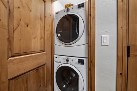 Condo, Multiple Beds (Borders Lodge U308 3BD Beaver Creek S) | Interior