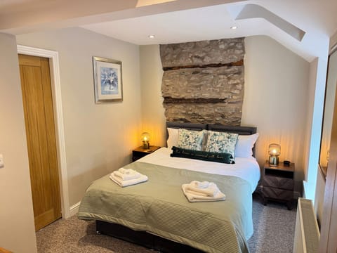 2 bedrooms, WiFi (free), individually decorated, individually furnished