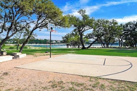 Sport court