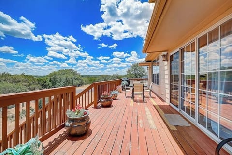 House, Multiple Beds, Garden View (Hill Country Haven) | Terrace/patio