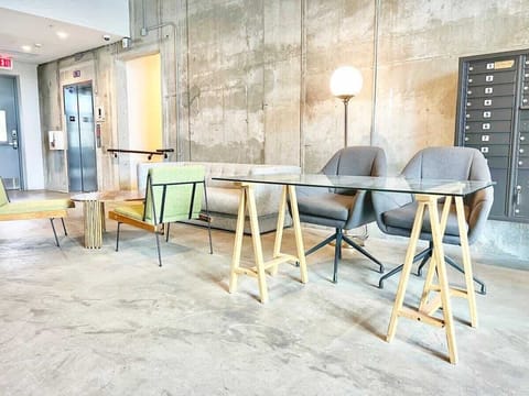 Common space / lobby