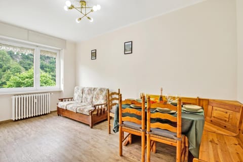 Living and dining room