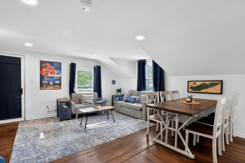 09_5290_Ohio_St-Dining_room-6837