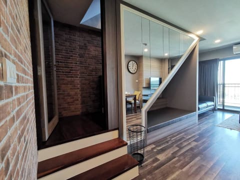 Duplex | Interior