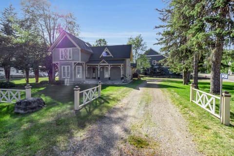 Front view of chalet