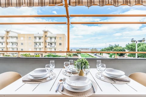 Apartment, Balcony | Balcony