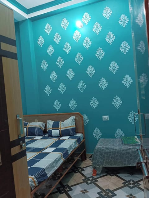 Deluxe Double Room, City View | Desk, free WiFi