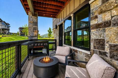 Condo, 3 Bedrooms | Terrace/patio