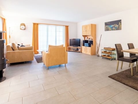 Flooring, Furniture, Floor, Interior Design, Wood, Room, Couch, Living Room, Ceiling, Chair