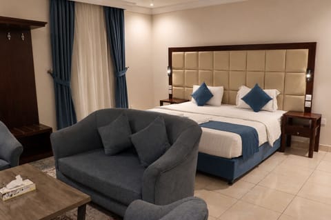 Double Room | Free WiFi, bed sheets