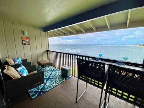 Private balcony amazing ocean views
