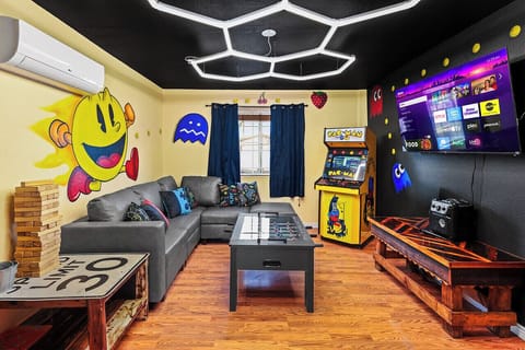 Relax knowing the kids are entertained!

Game Room doubles as a 5th Bedroom.