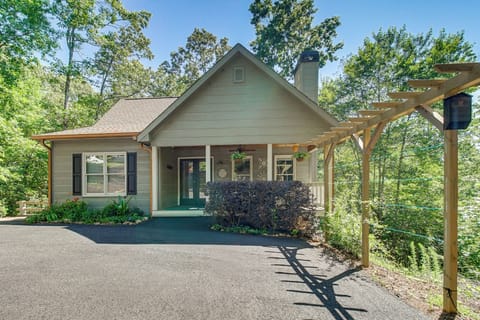 Dahlonega Vacation Rental | 3BR | 2.5BA | 1,574 Sq Ft