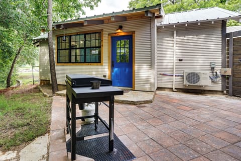 Glen Rose Vacation Rental | Studio | 1BA | 600 Sq Ft