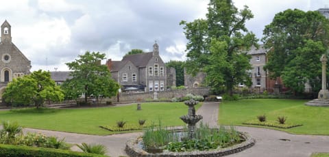 Apartment, 1 Bedroom | Property grounds