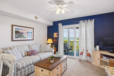 Group,Living Room,