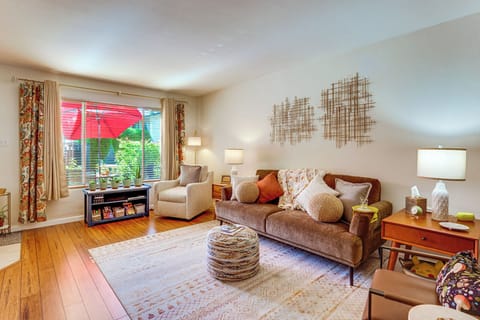 Apartment (2 Bedrooms) | Front of property