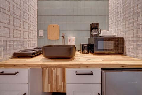 Apartment (0 Bedroom) | Interior