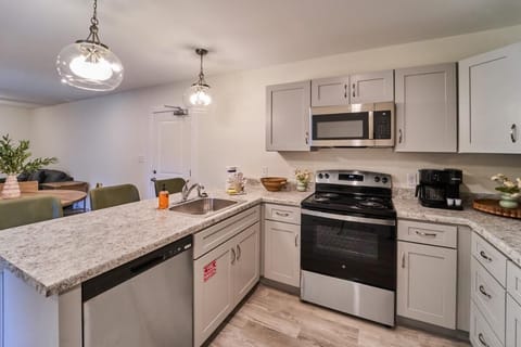 Condo, Multiple Beds (The Ruby 300) | Private kitchen